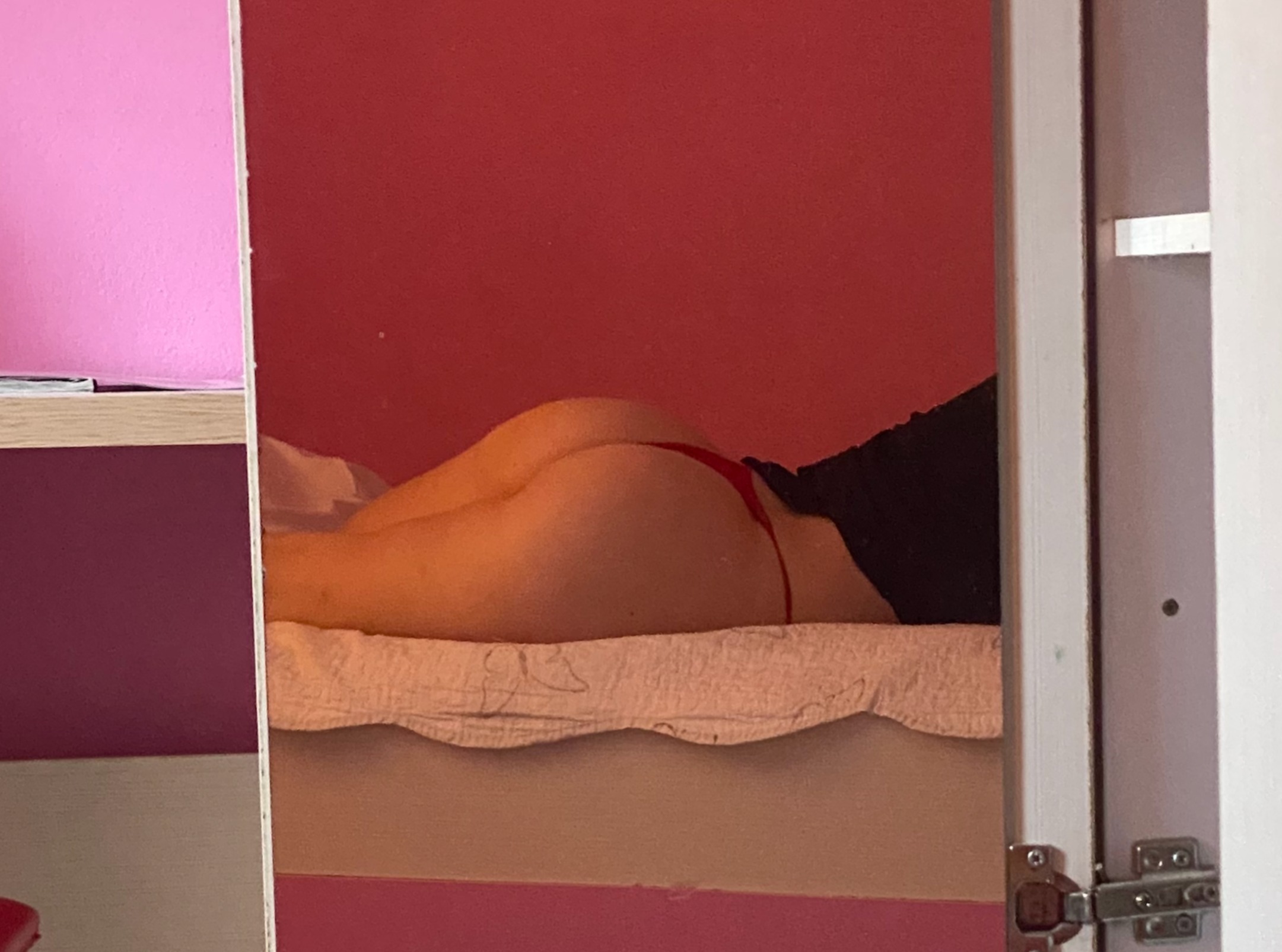 Tara Fox banner image