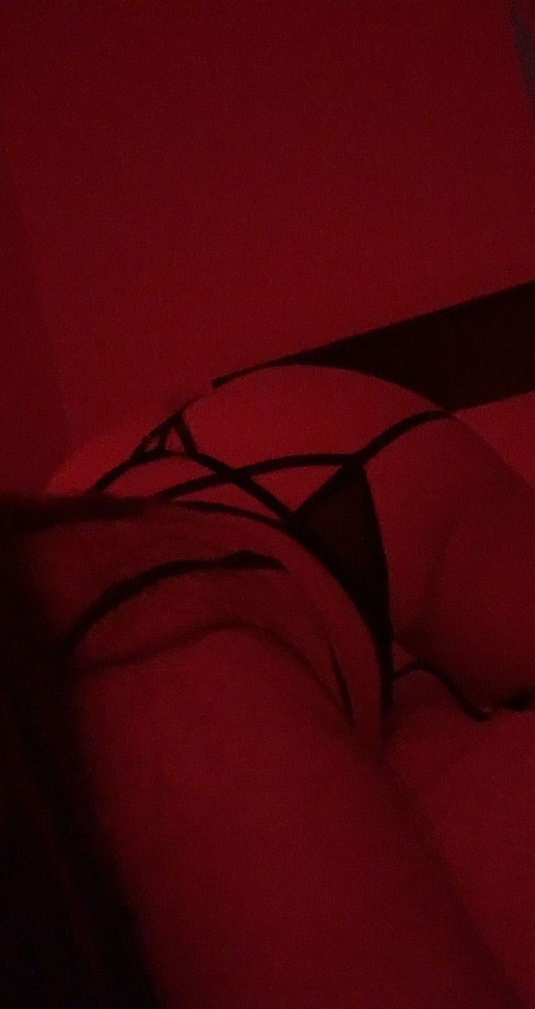 Love <3 banner image