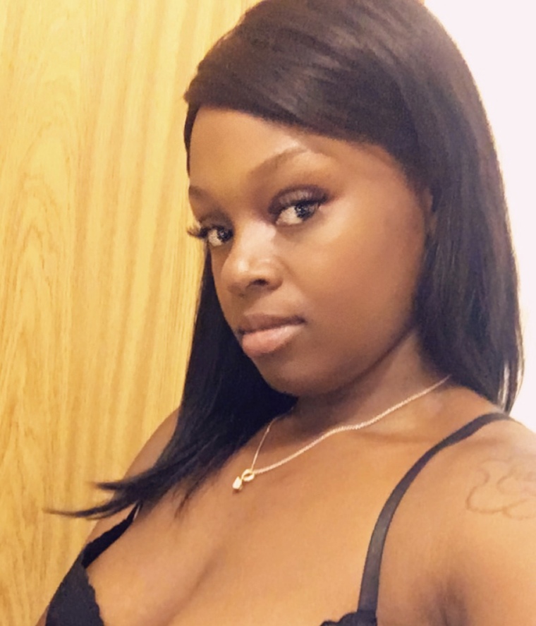 PrettiKitty💦😻 cover image