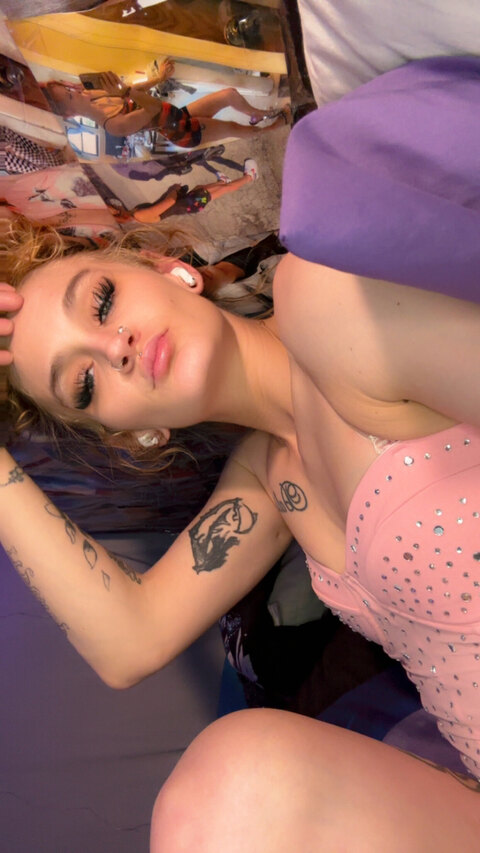 Princess🍑Peach cover image