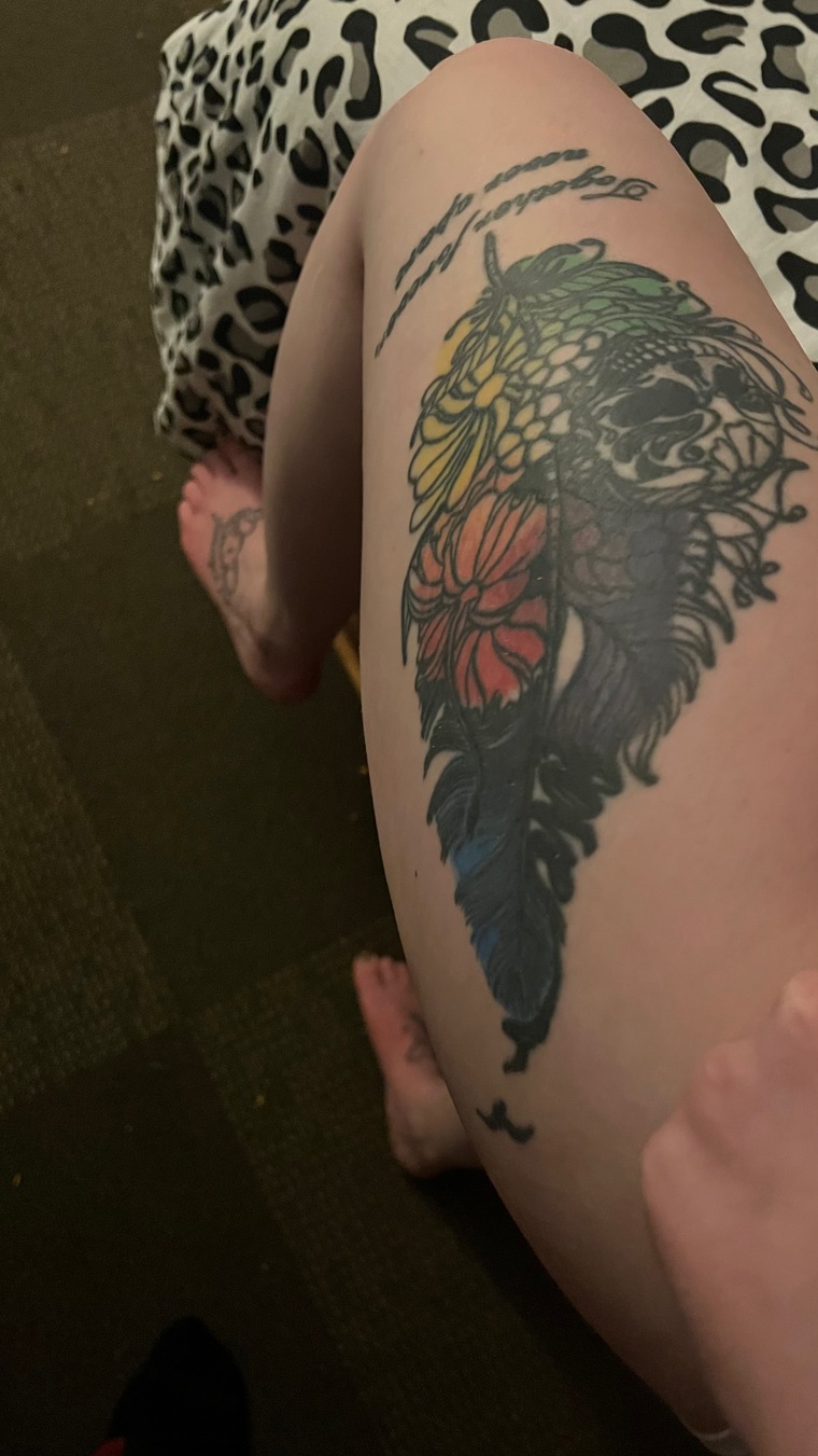 Tatted babe banner image