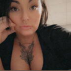 TattedBeauty12 avatar