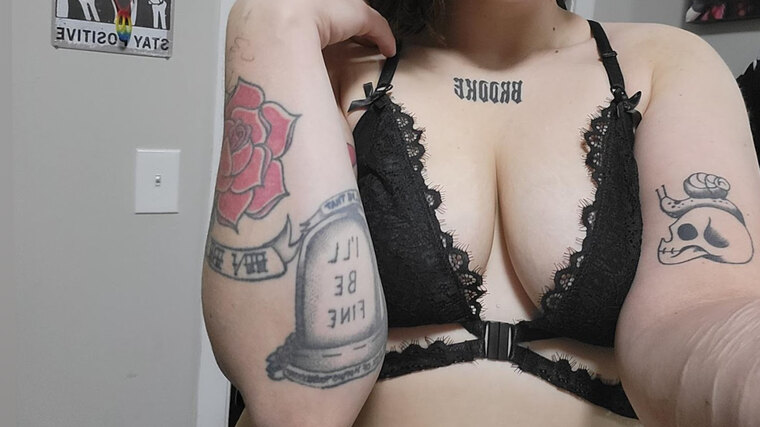 Tatted Thick Goth GF banner image