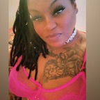 Seductive Fem85 avatar