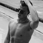 Taylor Caniff avatar