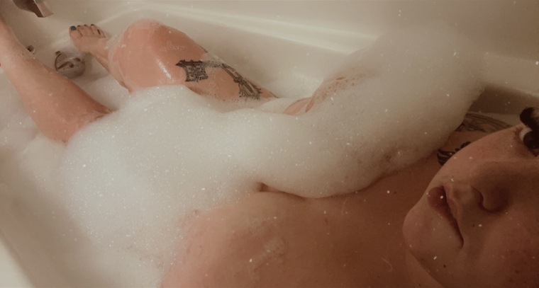 π Taylor Rae π banner image