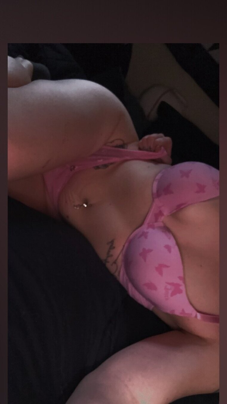 Taybabyyy💦🍑 cover image