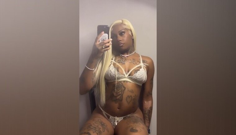 Ms.PrettyPussy 💦🥰 cover image