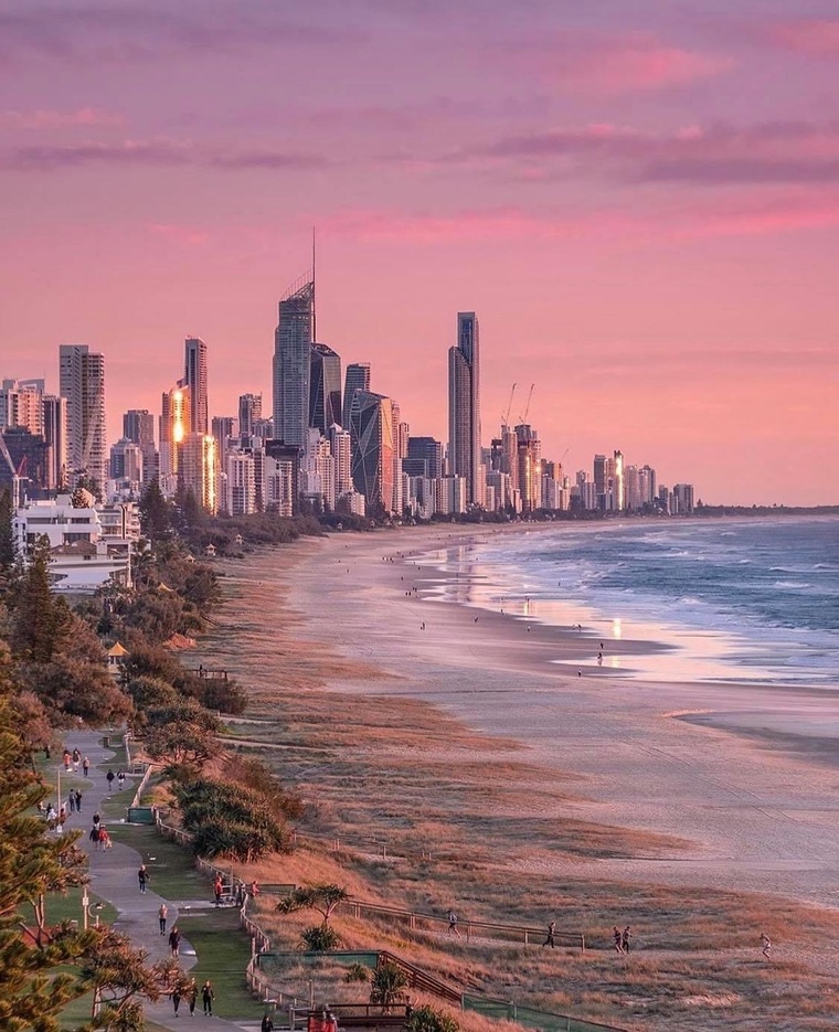 Aussie banner image