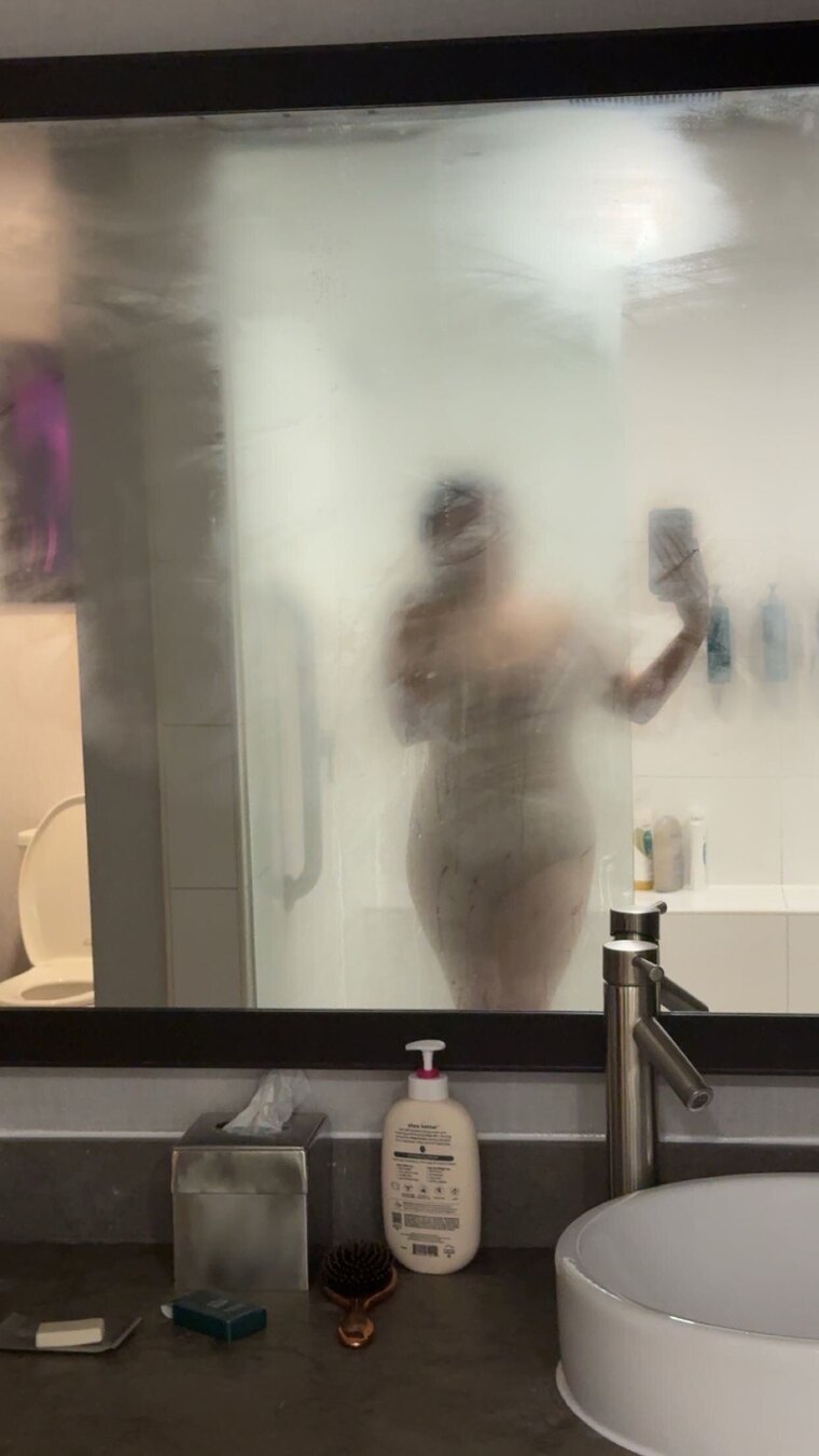 THATBrunette VIP💦 cover image