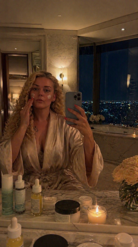 Thatmomsabina cover image