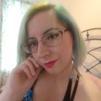 Holly the nerd avatar