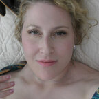 FREE - Submissive Hotwife avatar