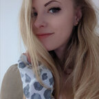 Lily avatar