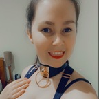 The submissive Housewife avatar