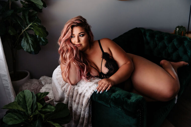 Big Booty Barbie banner image