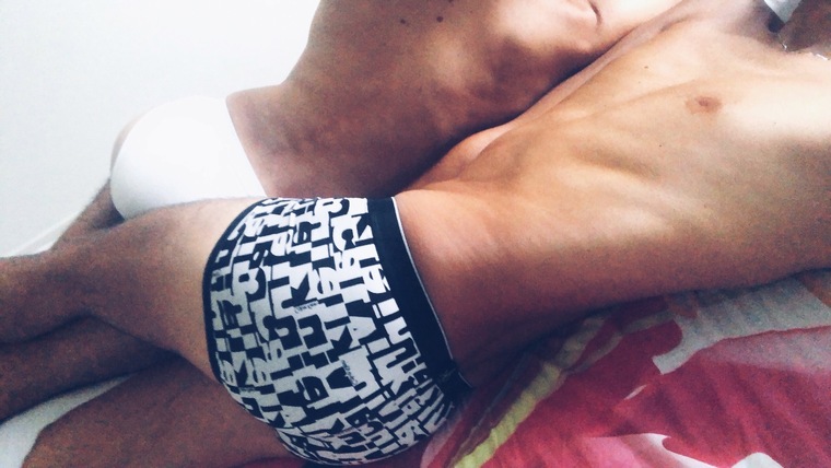 TheBigSize GayCouple cover image