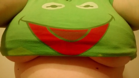 TheBustyFrog cover image