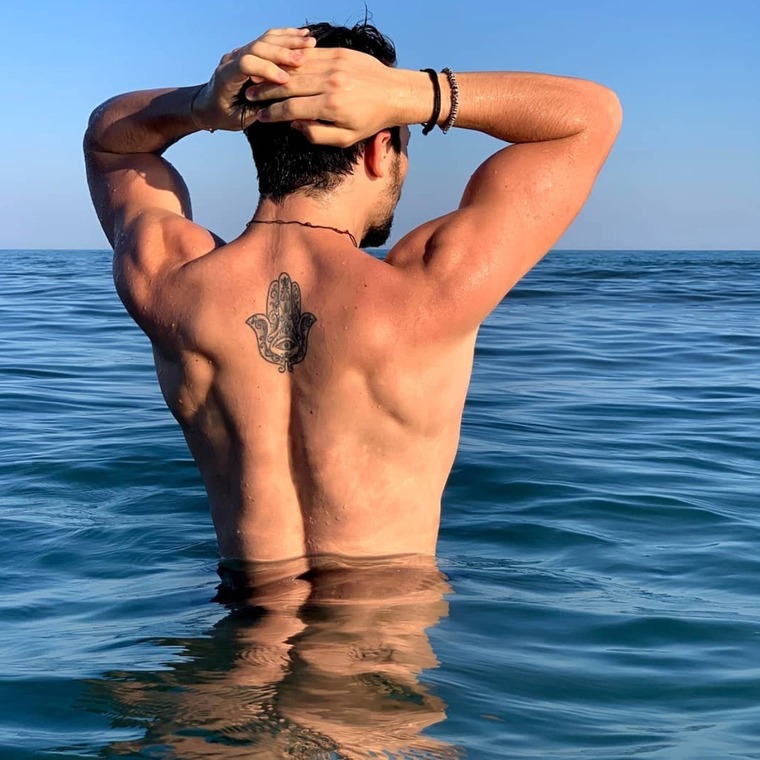 Davide cover image