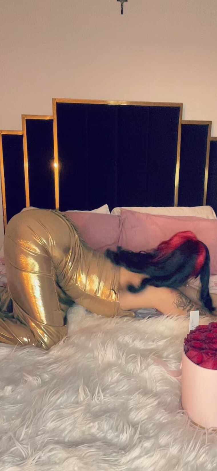 TheeCrownJewel🦄👑💎 cover image