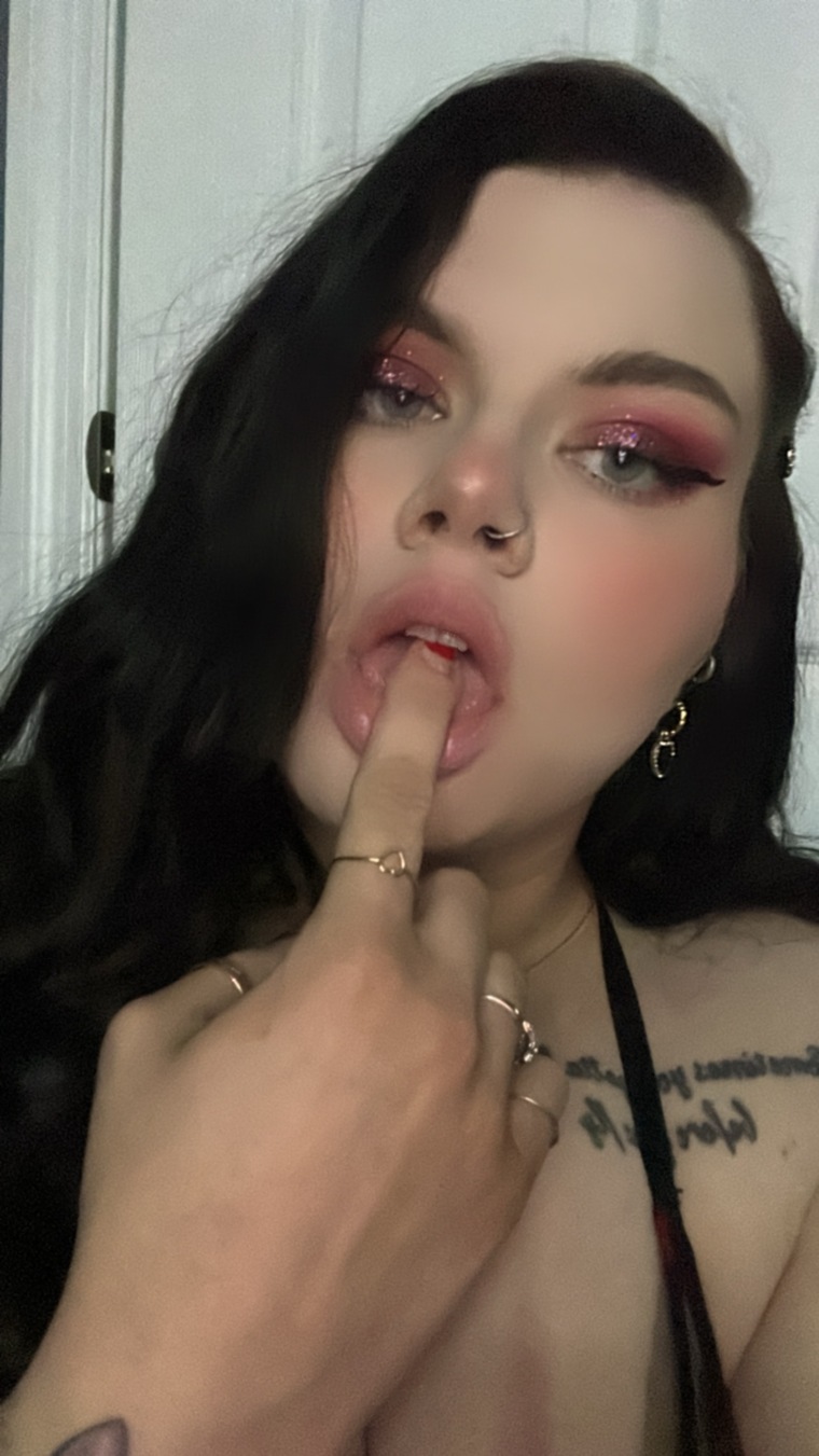 Erica Bunnie 🐇 cover image