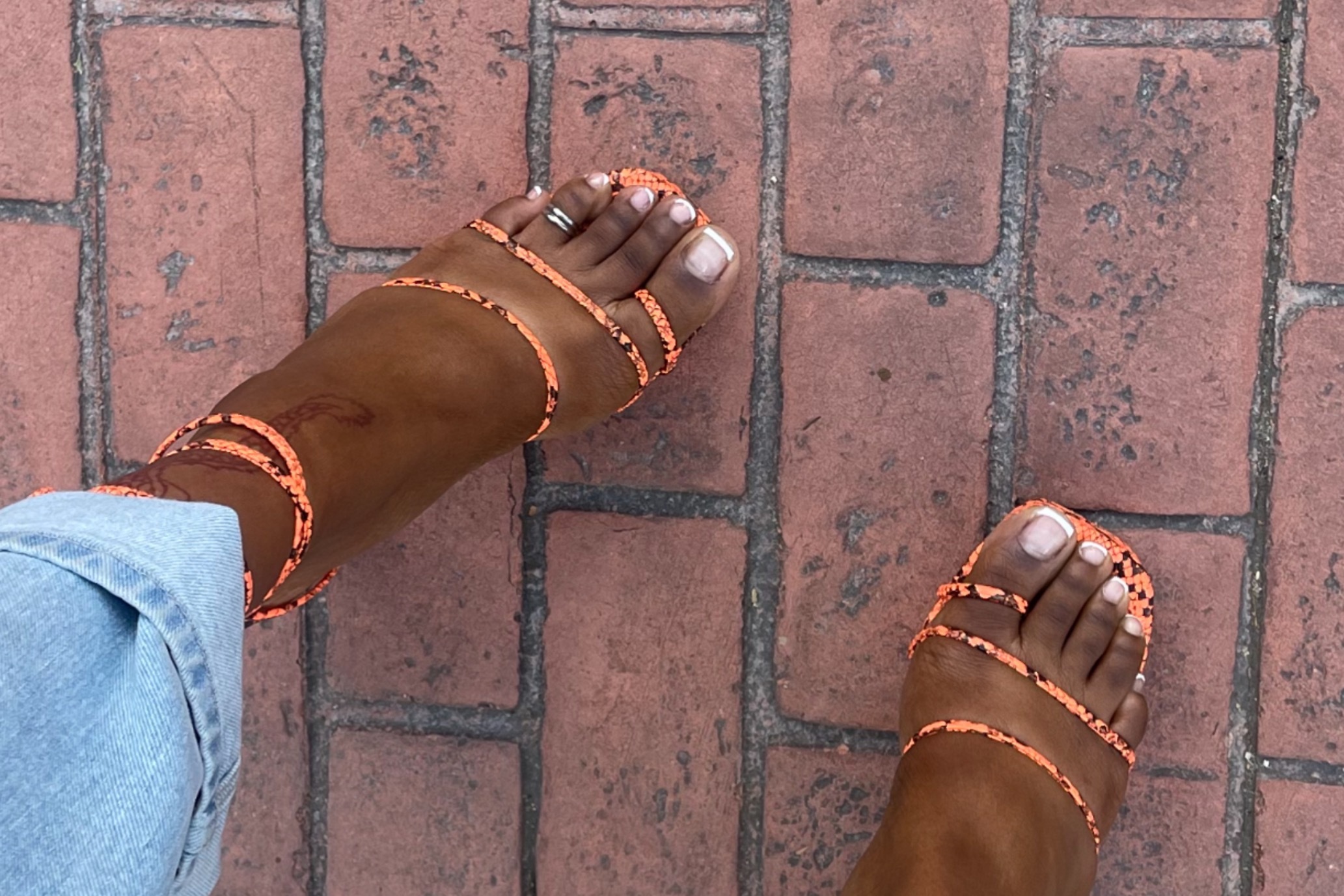 The Feet Mirage banner image
