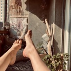 The flowing feet avatar
