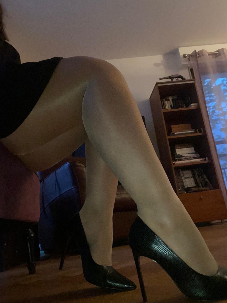 thefrenchiegirl cover image