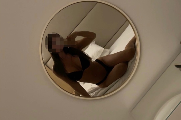 JuicyGirl cover image