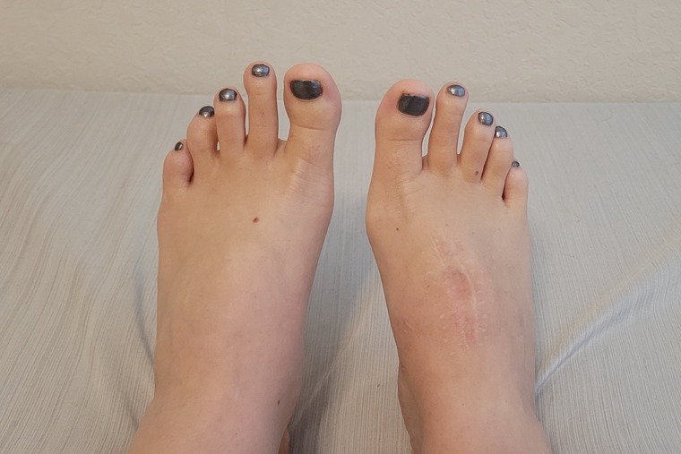Leela Toes banner image