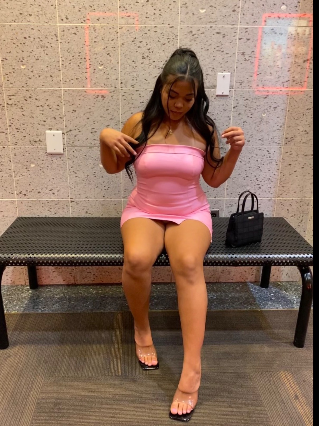 Thelovelyyleilanii banner image