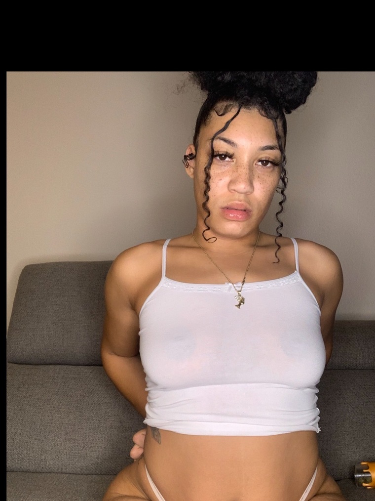Mscurlyfreckles banner image