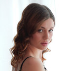 Mia Stone avatar