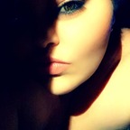 Nicole avatar