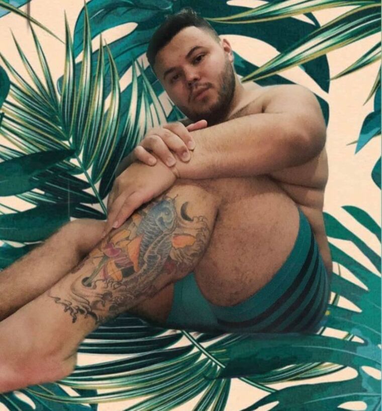 Theo Medeiros cover image