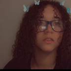 Qveenn_23 avatar