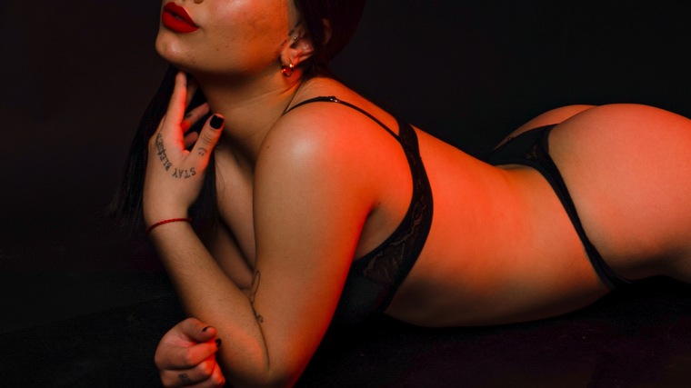 Khloé Cleveland cover image