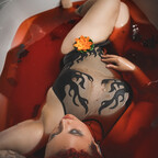 TheSpookyDolly avatar