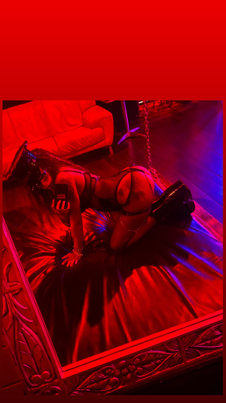 Mistress Sol☀️🖤🌙 cover image