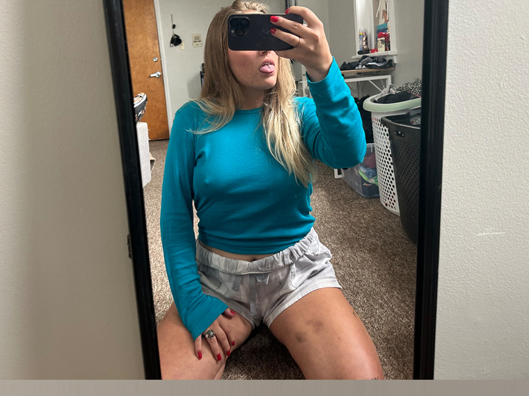 Zoey banner image