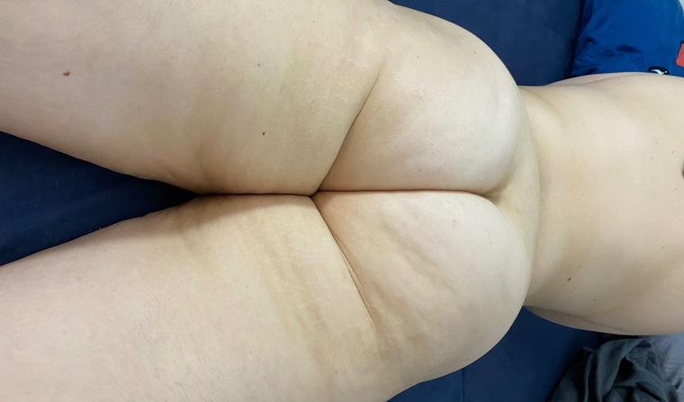 ThiccNoemi banner image