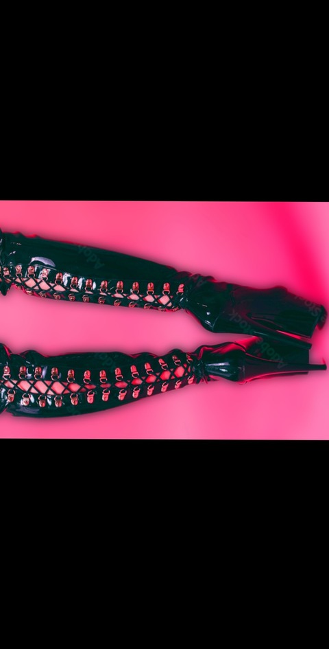 Thicc Bunny cover image