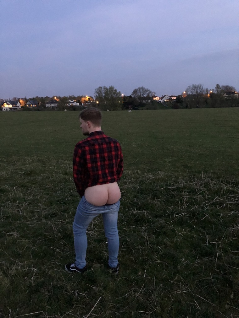 Thicc twink banner image