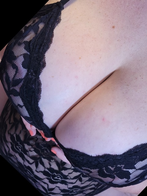 ♡ thiccmamma ♡ cover image