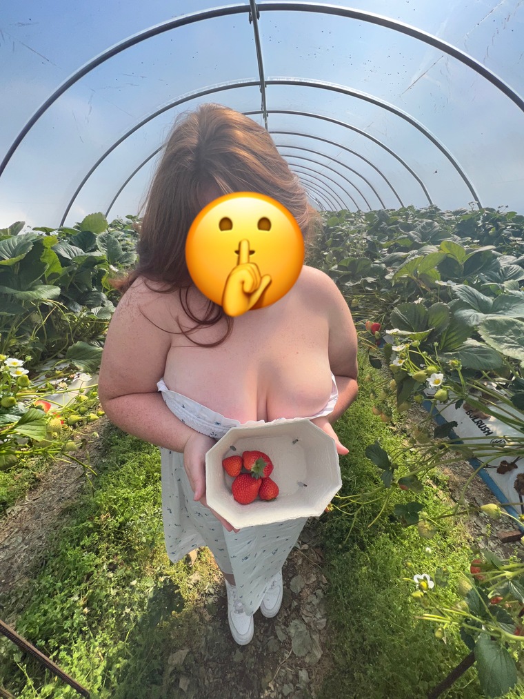 Big Booty Ginger cover image