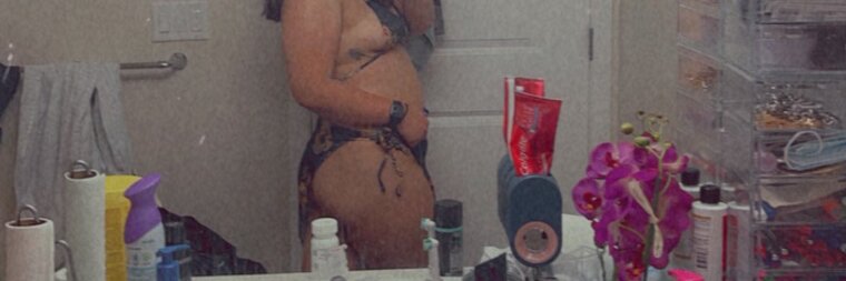 thickbaddie10 cover image
