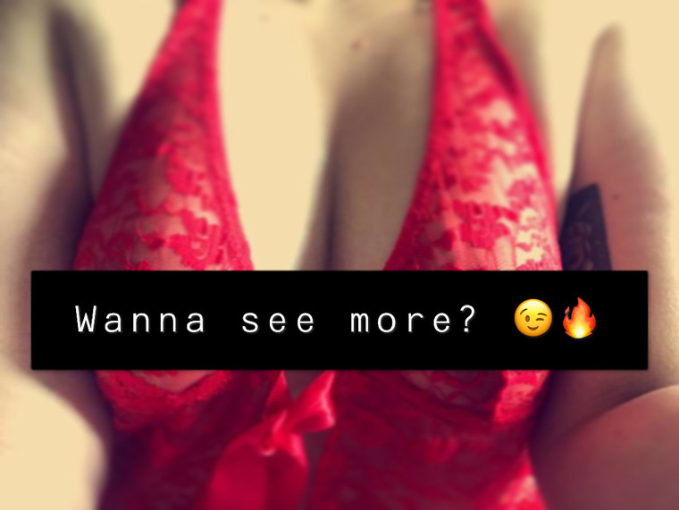 ThicTattooedChick banner image