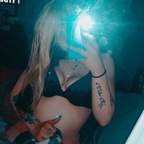 Nicole avatar
