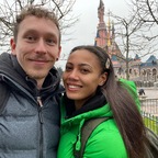 Thisisameliacouple avatar