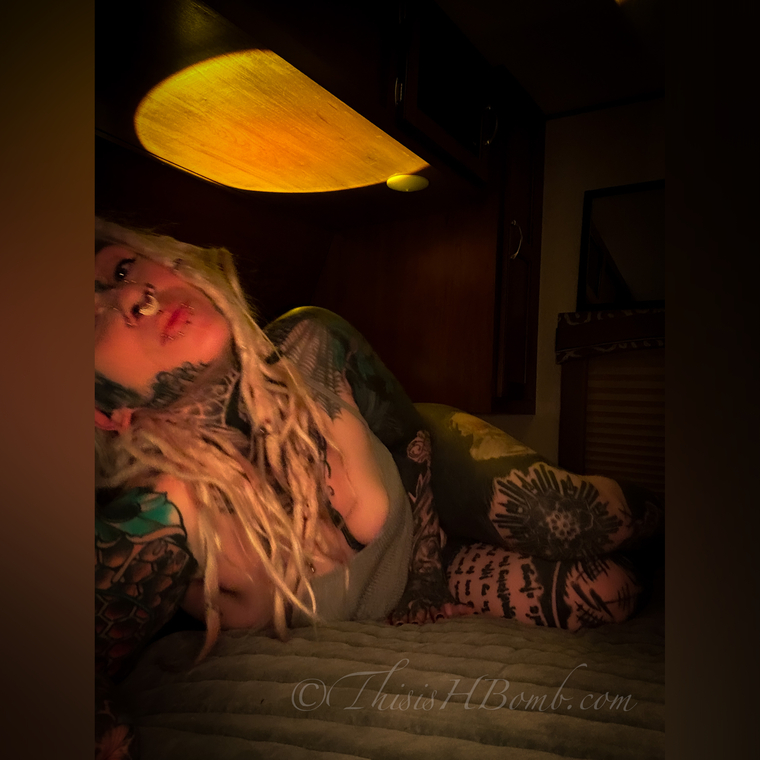 Thisishbomb banner image